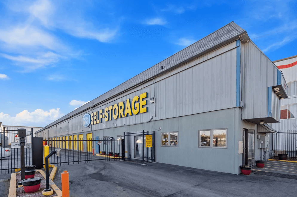 Storage Star Boniface facility